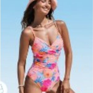 Cupshe Pink Floral adult One Piece Swimsuit